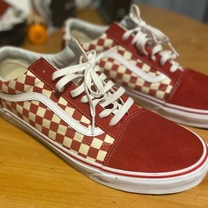 Old Skool Checkered Vans